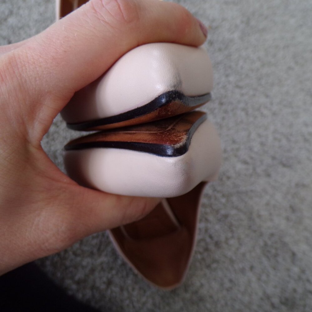 Givenchy leather cream pumps 40 made in ITALY - Picture 11 of 12